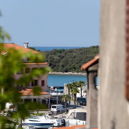 公寓 Bellavita 弗尔萨尔